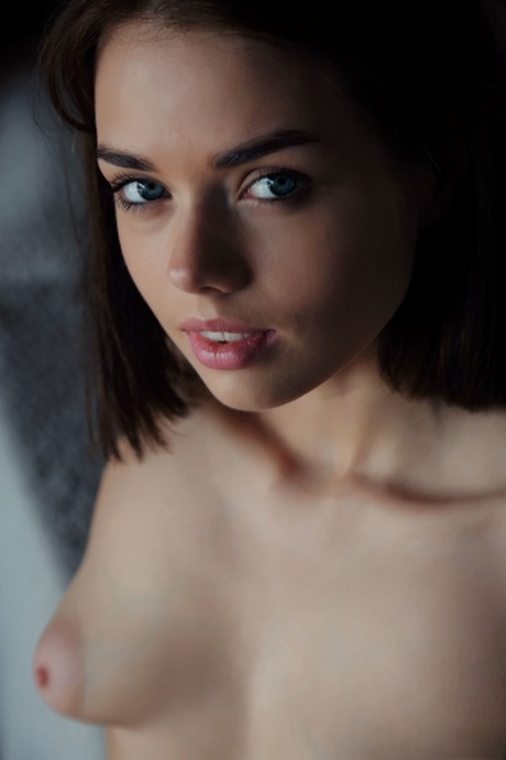 Keira Blue xxx nackten bilder