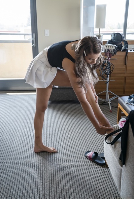 Chanel Grey perfekte porno foto