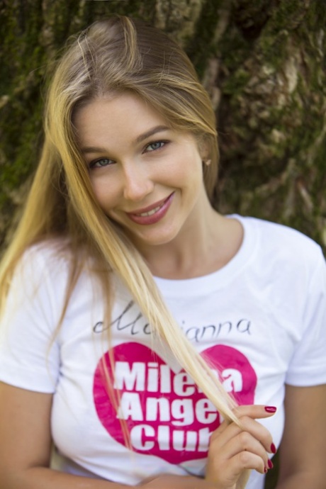 Milena Angel pornostar nackte foto